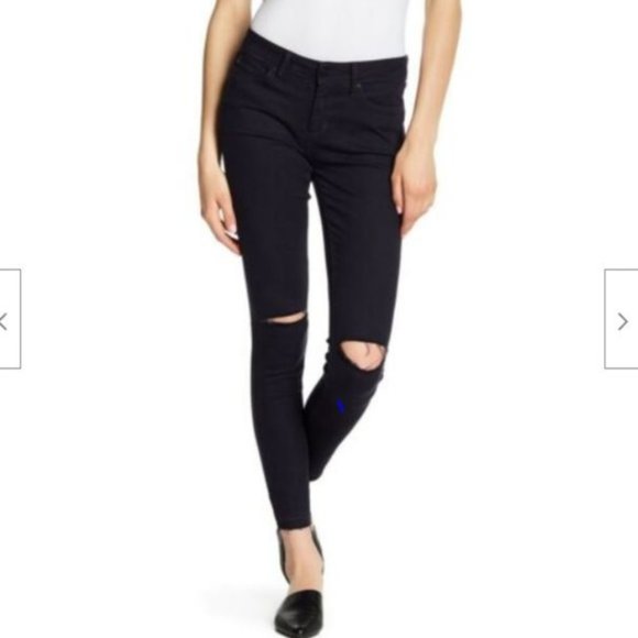 Articles Of Society Denim - Articles of Society Sarah Release Hem Skinny Jean